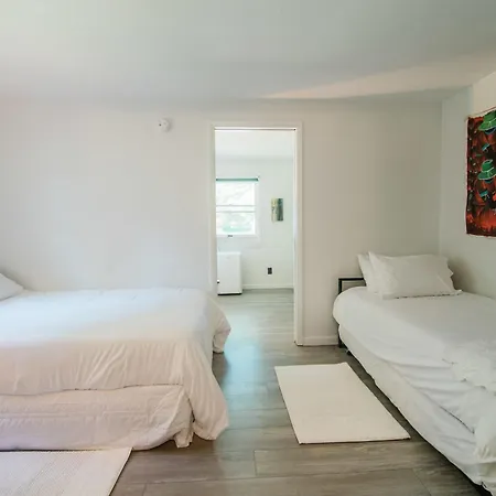 The Flat A Wanderlust Abodes Property Central Lake Exterior photo